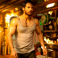 Hoy en TV: Henry Cavill casi pierde el papel de su vida por estar jugando a World of Warcraft y sus eventos son vitales para disfrutar más The Flash