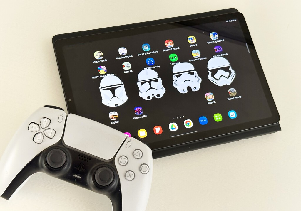 Tengo una tablet Android antigua y le he dado una segunda vida: la he convertido en una consola de videojuegos