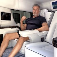 Sylvester Stallone pone a la venta su obsceno Cadillac Escalade por 350.000 dólares: "Ya no necesito este coche"