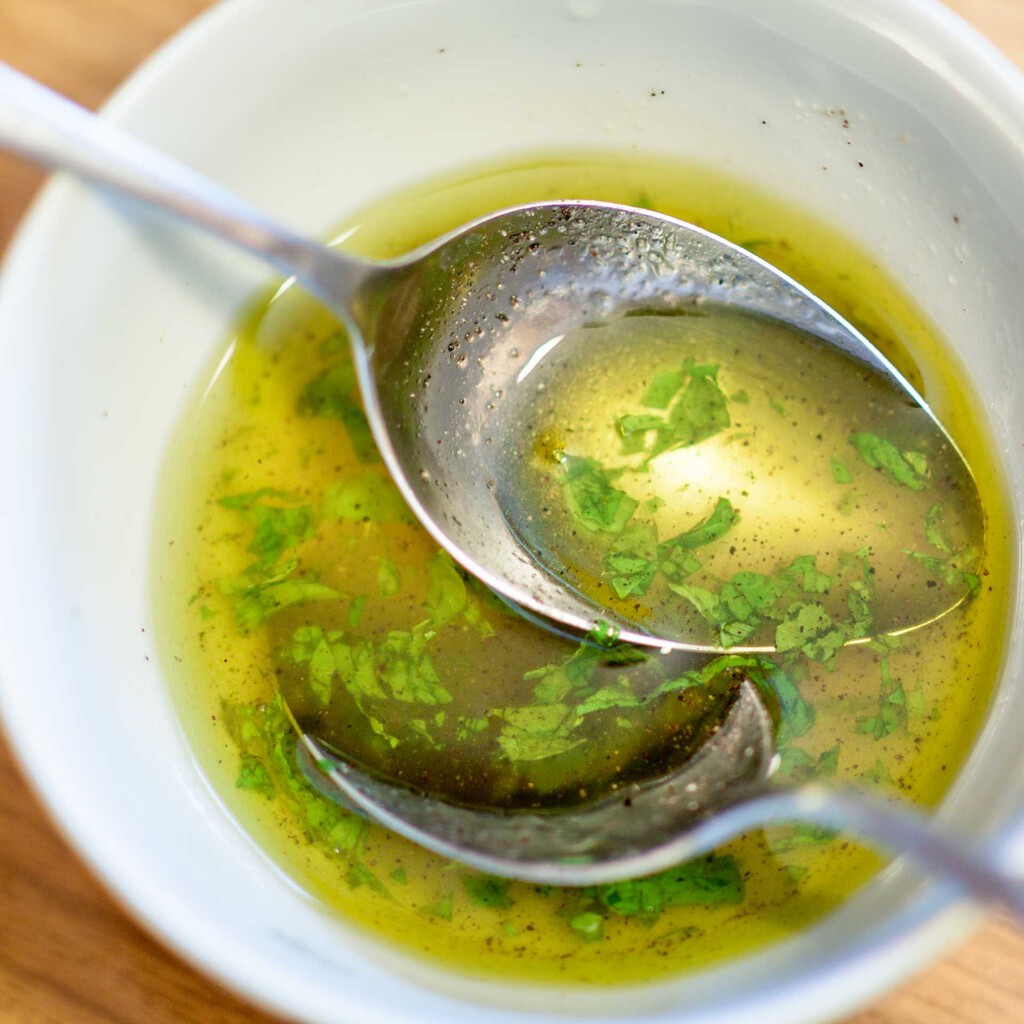 Garlic Dressing for Vegetables