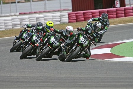 Arranca una nueva edición de la Kawasaki Z Cup 2014