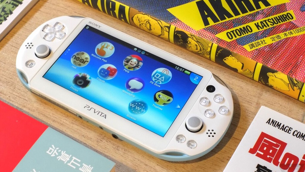 "¿Por qué todavía tiene pila?": Alguien encontró su vieja PS Vita con un montón de polvo encima, pero jamás imaginó que pasaría esto 