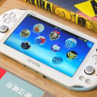 "¿Por qué todavía tiene pila?": Alguien encontró su vieja PS Vita con un montón de polvo encima, pero jamás imaginó que pasaría esto 