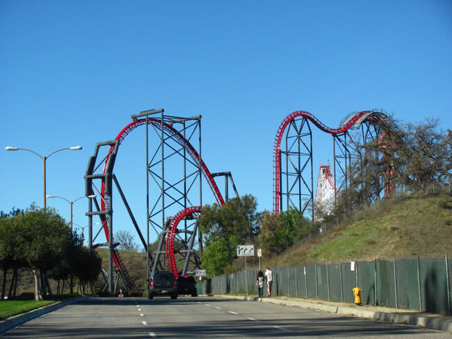 X2 Six Flags