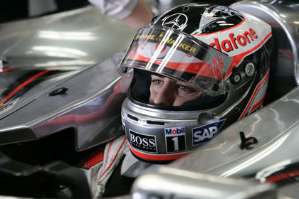 Alonso podría haber delatado a su equipo ante la FIA