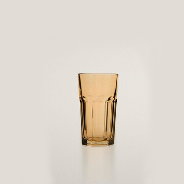 Zara Home se inspira en Duralex para lanzar unos vasos tan resistentes como decorativos y con un diseño atemporal