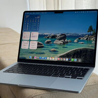 Esta mochila es justo lo que busco para llevar mi MacBook Air: tiene un compartimento a medida, pero no es ningún armatoste 