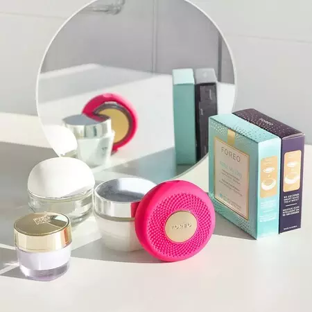 Este Foreo Ufo Mini 2 es el gadget definitivo para aplicar mascarillas a nivel centro de belleza en casa y está rebajadísimo hoy