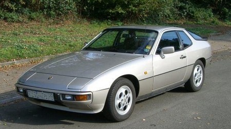 924