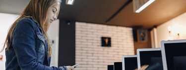 Las marcas de móvil son como los equipos de fútbol: si eres de iPhone o Galaxy, no cambiarás nunca