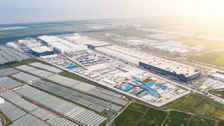 Tesla Gigafactoria 14