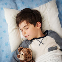 El cambio de hora de invierno es el que más afecta a los niños: así puedes ayudarlos 