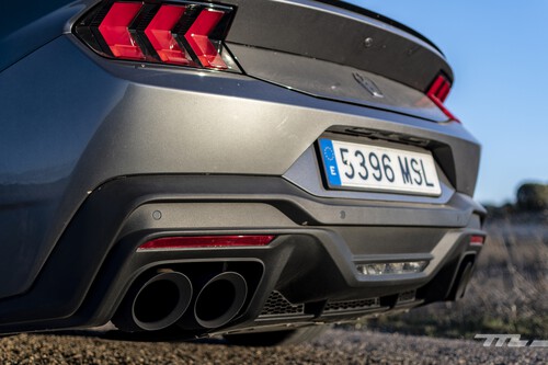 Ford Mustang Dark Horse 2025 Prueba 007