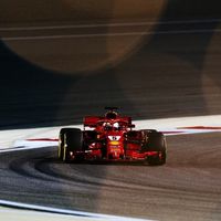 Victoria in extremis de Sebastian Vettel en el festival de adelantamientos del Gran Premio de Baréin de F1