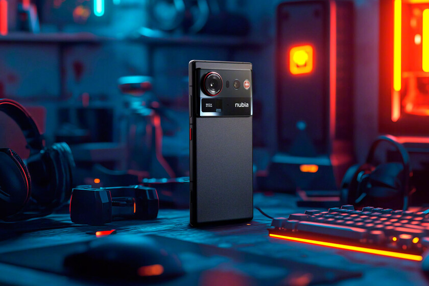 El Nubia Z80 Ultra no solo es una bestia con 7.200 mAh de batería. También tiene un kit fotográfico que lo transforma en una cámara