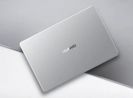 Portátil Huawei Matebook D (2018), con Core i5 y SSD de 256GB, por 599 euros en MediaMarkt