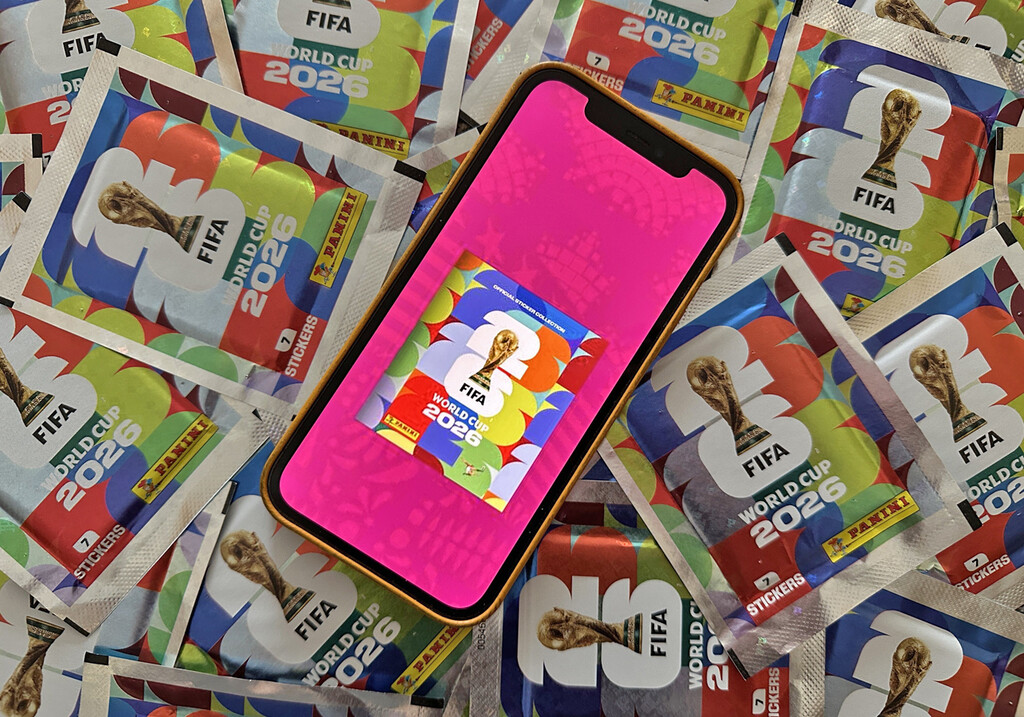 Ante la escasez de cromos del Mundial de Panini, he decidido hacer el álbum digital en el móvil. Y estoy enganchada