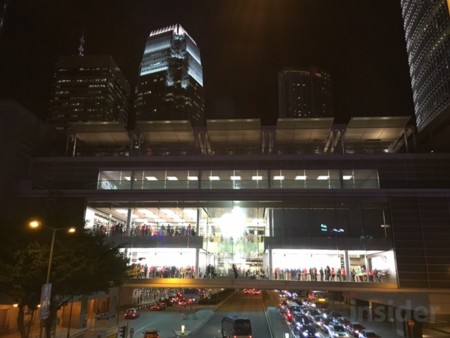La mayor Apple Store de Hong Kong no da abasto: estrenará una tercera planta próximamente