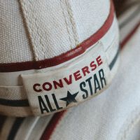 Converse rebaja en su outlet las zapatillas ideales para el verano con hasta un 60% de descuento 