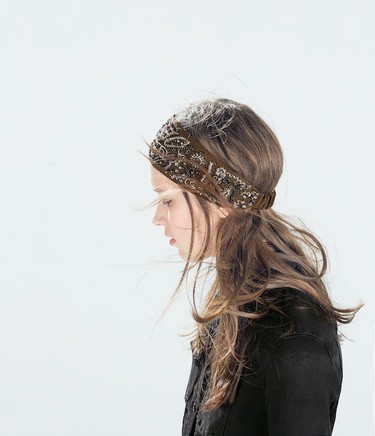 Zara arriesga un poco más de lo habitual en sus complementos de fiesta