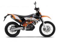 Nueva KTM 690 R Enduro, una vuelta de tuerca a la 690 Enduro