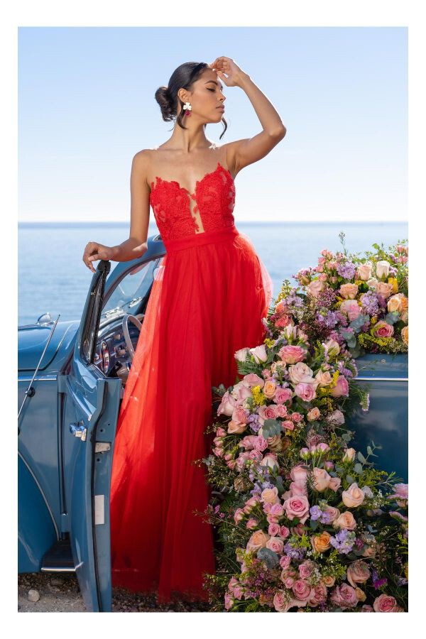 15 looks de invitada de Silvia Navarro 2022 diseños perfectos para lucir en las bodas con más