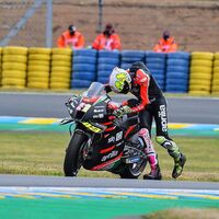Dos averías dejaron tiradas a las Aprilia en Le Mans y preocupado a Aleix Espargaró: "Las motos de fábrica no se paran"