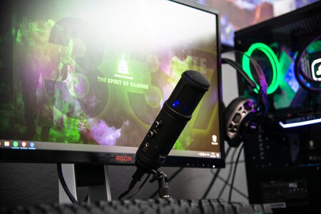 Los streamers de Twitch mueven millones de euros. Sus trabajadores sólo reciben precariedad y migajas