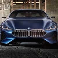¡Filtrado! El BMW Serie 8 de producción se pinta de blanco y se quita el camuflaje