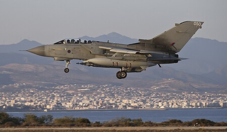 Raf Conducts First Air Strikes Of Iraq Mission Mod 45158633