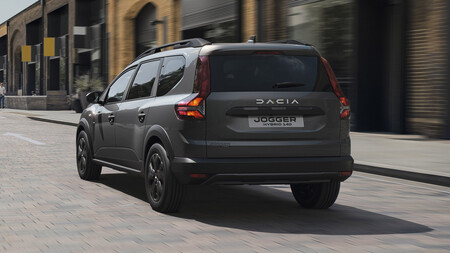 Dacia Jogger Hybrid 8