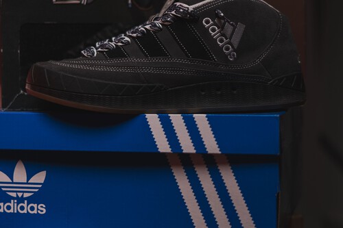 Adidas activa descuentos de hasta el 50% en zapatillas y ropa que apuntan a agotarse durante las rebajas   