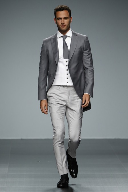 ¡Atención, futuros novios! Así son las tendencias en moda nupcial para los hombres