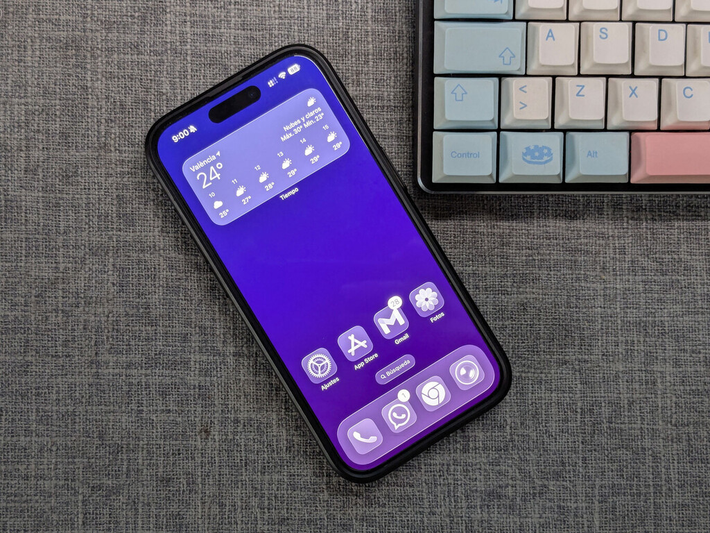 iOS 26 ya está aquí: estas son las siete novedades más importantes que puedes probar ya en tu iPhone 