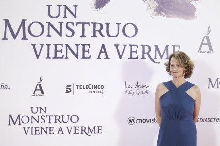 No hay famosos patrio que se haya resistido al estreno de 'Un Monstruo viene a verme'