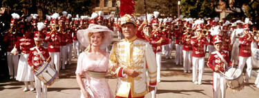 El gazapo cinéfilo de 'It: Bienvenidos a Derry'. La serie de terror homenajea a todo un clásico de Hollywood, pero se hace un lío con las fechas