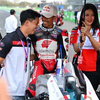 Algunos creían que el nuevo fichaje de Honda acabaría doblado y descalificado, pero ni siquiera está siendo el peor piloto de MotoGP 