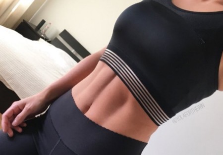 "Ab crack", el nuevo reto de Instagram que puede resultar peligroso