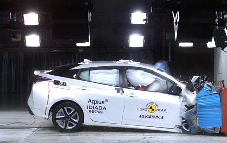 Los vehículos ecológicos acaparan la lista de los más seguros del 2016 de Euro NCAP
