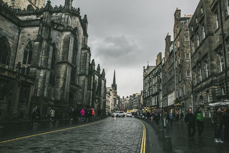 Royal Mile 5037396 1920