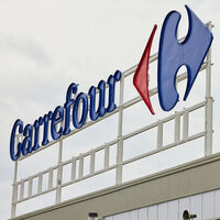 Terraza de diseño con este conjunto de muebles que Carrefour está liquidando por menos de 150 euros 