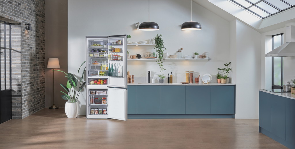 Samsung presenta sus nuevos frigoríficos y lavadoras inteligentes con toques de IA e integrados en la plataforma SmartThings