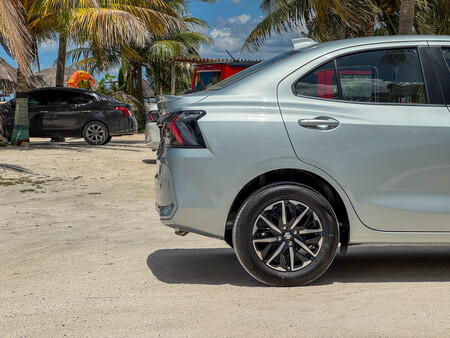 Suzuki Dzire