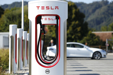 12 millones de pesos por cargar Tesla Model 3
