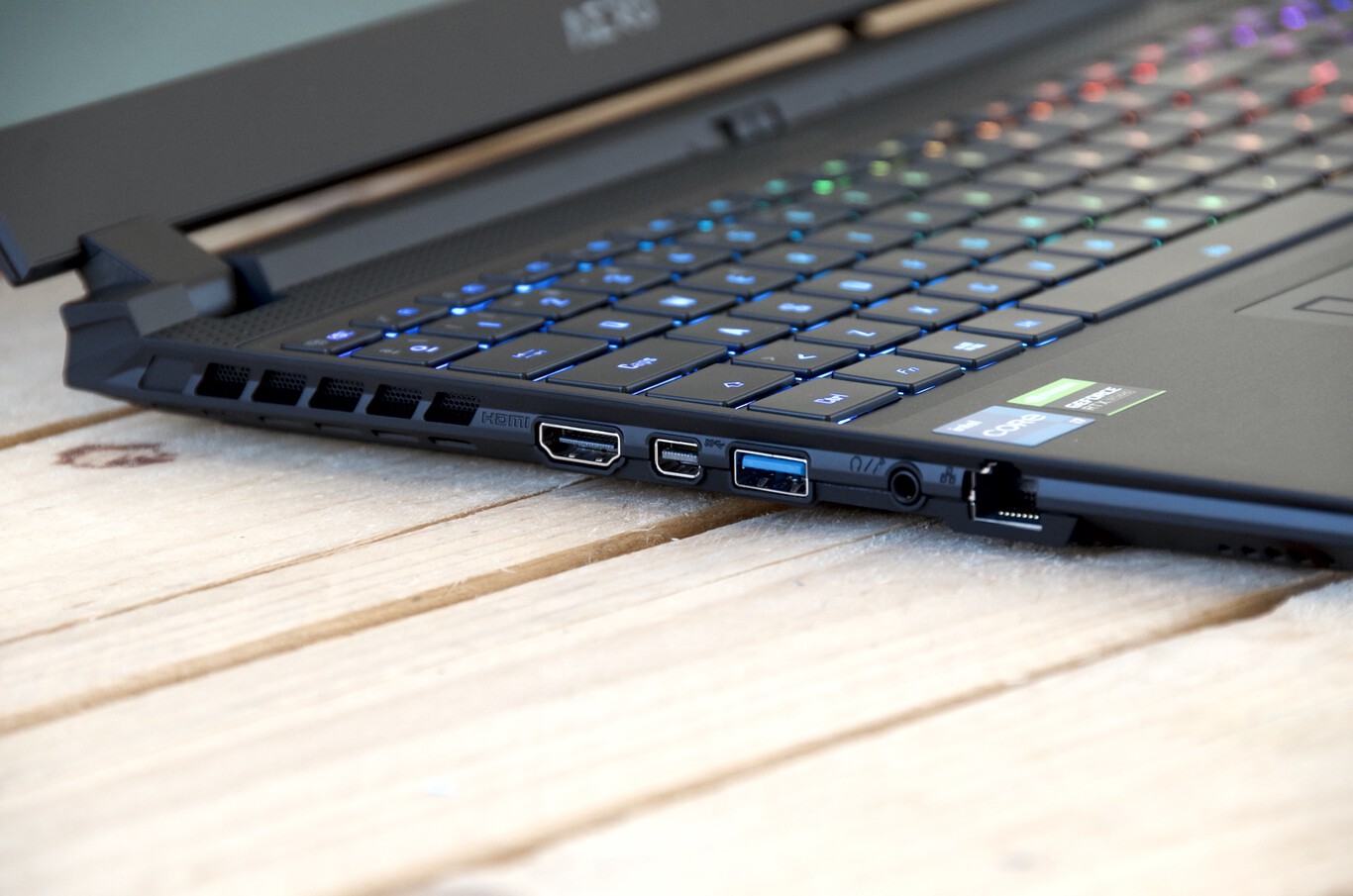 Gigabyte Aero 15 OLED 2021 , análisis: review con características ...