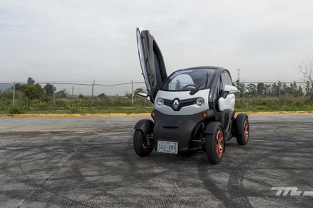 Renault Twizy, a prueba: el auto eléctrico más accesible es también el más peculiar