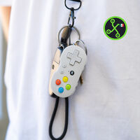 Solo necesitas 397 pesos para comprar este llavero que además funciona como un control de videojuegos real