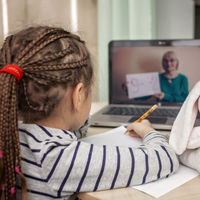 Educación a distancia en tiempos de coronavirus: cómo educar en casa sin perder la calma