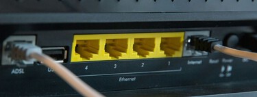 Si tienes un puerto USB en tu router, tienes un tesoro. Te explico cómo le puedes sacar partido para mejorar tu conexión