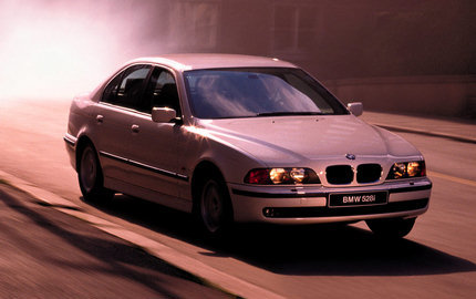 BMW 528i (1998)